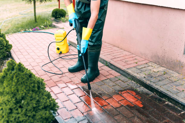 Best Building Exterior Pressure Washing in Port Washington, WI